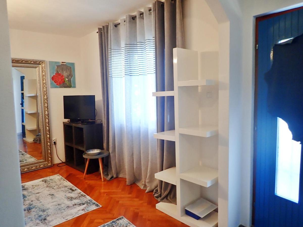 Studio Mare -30 M From A Lonely Beach Barić Draga Buitenkant foto