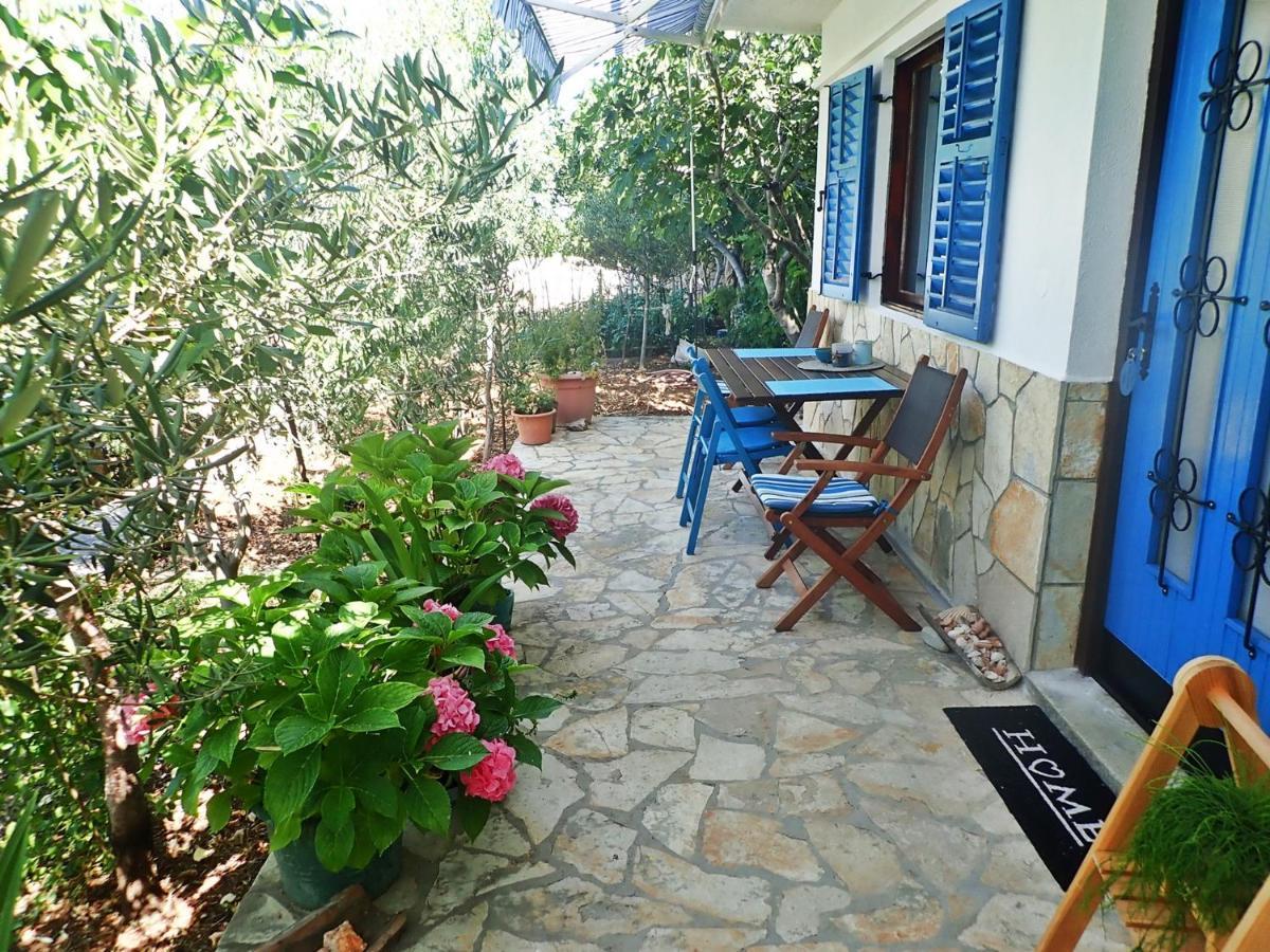 Studio Mare -30 M From A Lonely Beach Barić Draga Buitenkant foto